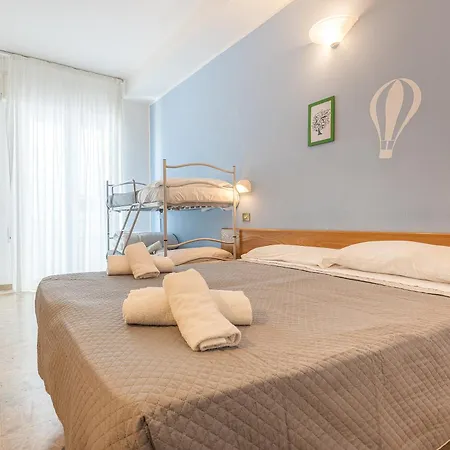 Viaggy Santiago Hotel 3*